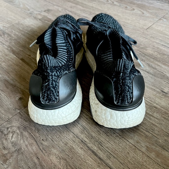 Adidas women’s ultra boost. All black with white soles. Size 8. - Picture 7 of 7